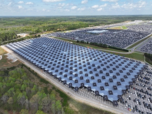 A collaborative team of engineering, construction, and technology leaders is delivering one of the largest dual-purpose solar hail protection canopy projects in the United States, designed to protect vehicles at Kia’s West Point, Georgia, assembly plant — while also generating clean, renewable power.  