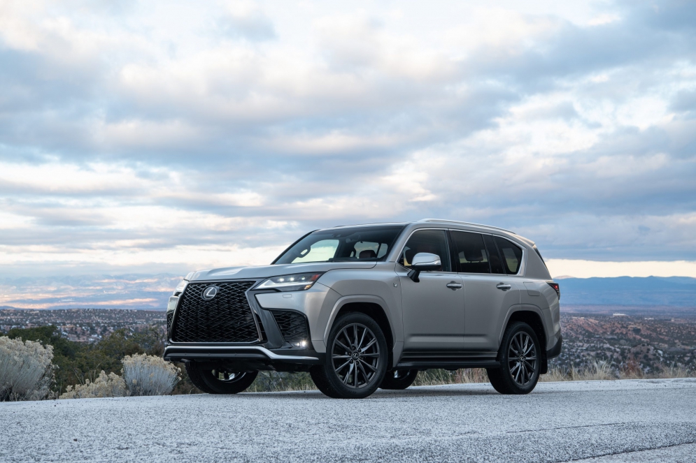 The Lexus LX 600 is the luxury automaker&#039;s flagship three-row SUV, and received a refresh for the 2022 model year.