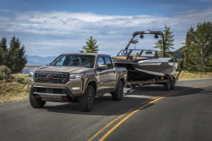 Towing capacity is one highlight of the newly refreshed 2022 Nissan Frontier