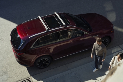 2025 Mazda CX-90 delivers looks, power and class