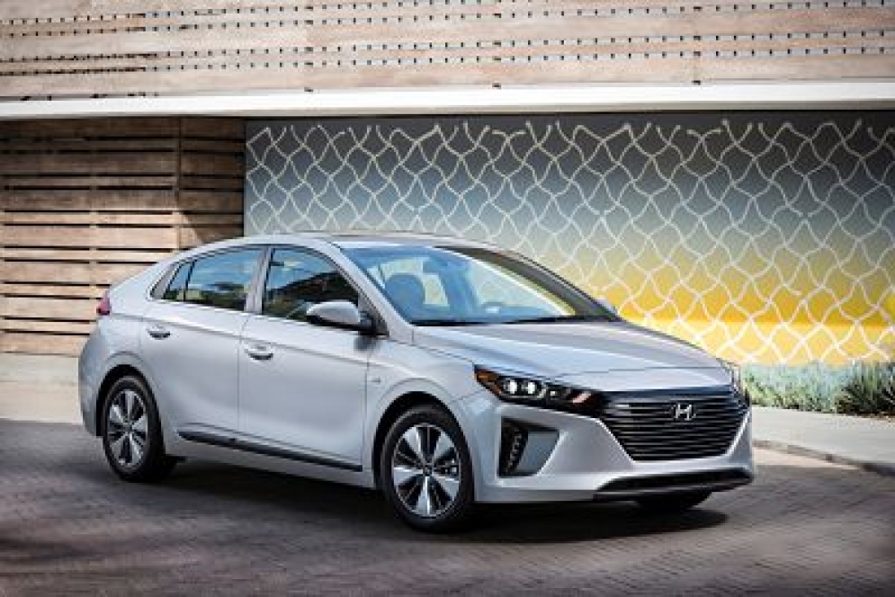 The 2019 Hyundai Ioniq come in three varieties: hybrid, plug-in hybrid and full-EV.