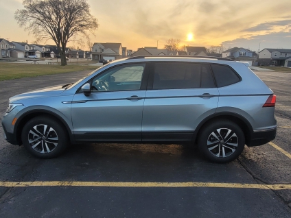 2024 Volkswagen Tiguan is a roomy, fuel-efficient SUV option