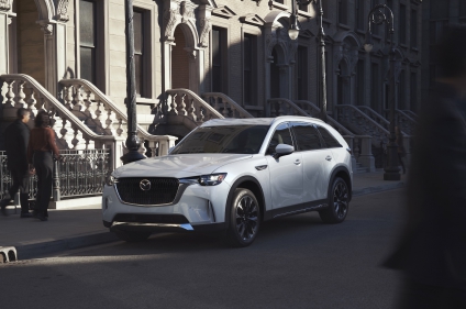 2026 Mazda CX-90 features high-class design, strong drive; offers plug-in hybrid option