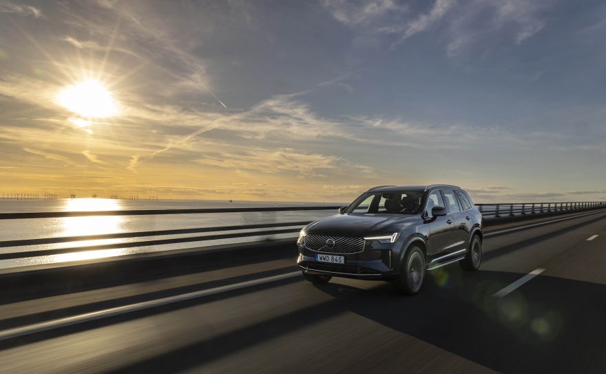 2026 Volvo XC90 is a stout, family-friendly and quietly luxurious 3-row SUV 